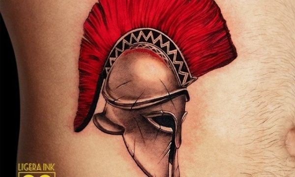 Ligera-ink-tattoo-milano-tatuaggi-milano-migliori-tatuatori-milano-tatuaggio-Tatuaggi-realistici-milano-tattoo-realistici-milano-tatuaggio-elmo-spartano Ligera-ink-tattoo-milano-tatuaggi-milano-migliori-tatuatori-milano-tatuaggio-Tatuaggi-realistici-milano-tattoo-realistici-milano-tatuaggio-elmo-spartano