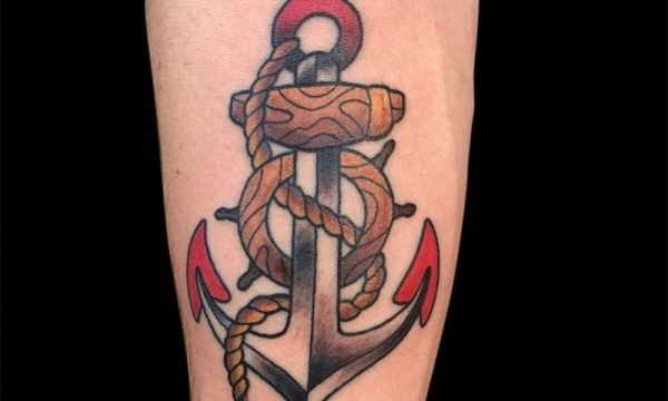 Tatuaggio-ancora-old-school-tattoo-ancora-old-school-ligera-ink-tattoo-studio-milano-tatuaggi-milano-tatuatori-milano-migliore