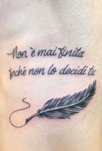 Ligera ink frasi per tatuaggi tattoo piuma piuma tattoo tatuaggio piuma significato tattoo milano tatuaggi milano tatuatori milano tattoo studio milano