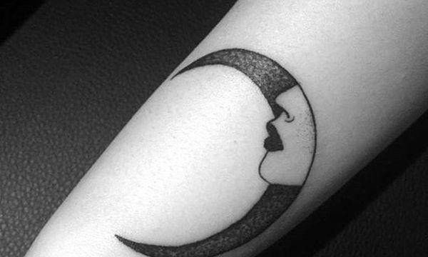 tatuaggio luna realistico tattoo luna