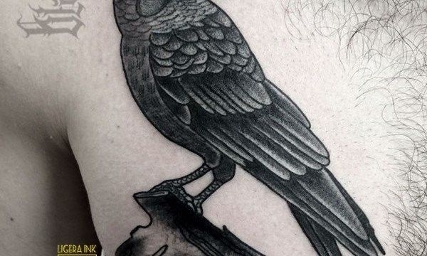 Ligera-ink-tattoo-milano-tatuaggi-milano-migliori-tatuatori-milano-tatuaggi-blackwork-milano-tatuaggio-corvo-tattoo-corvo
