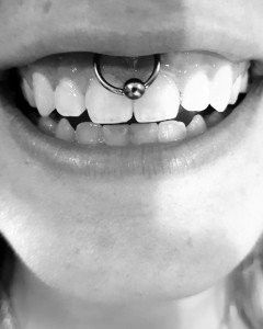 Smiley piercing milano