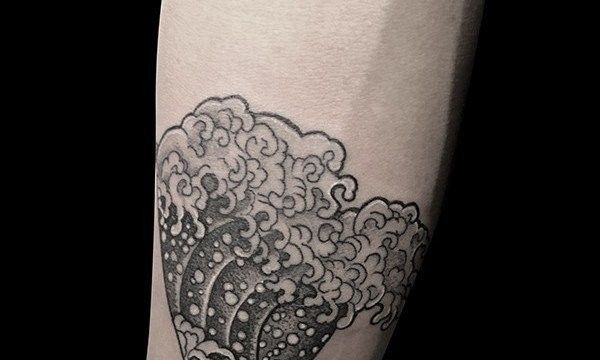Ligera-Ink-tattoo-milano-tatuaggi-milano-migliori-tatuatori-milano-tattoo-blackwork-tatuaggio-onda