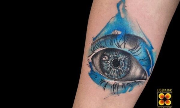Ligera-ink-tattoo-milano-tatuaggi-milano-migliori-tatuatori-milano-tatuaggio-watercolor-milano-tattoo-watercolor-milano-tatuaggio-occhio-realistico