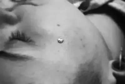 microdermal piercing milano Piercing Milano