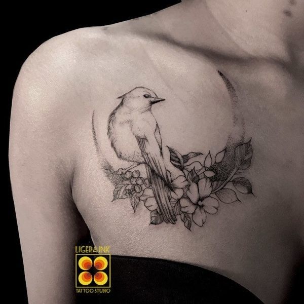 Ligera-ink-tattoo-milano-tatuaggi-milano-migliori-tatuatori-milano-tatuaggio-blackwork-milano-tattoo-blackwork-milano-tatuaggi-fine-line-milano-tatuatrice-milano