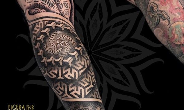 Ligera-ink-Tattoo-Cinisello-Balsamo-tatuaggi-cinisello-balsamo-tatuatori-cinisello-tatuaggi-geometrici-tatuaggi-dotwork-milano16