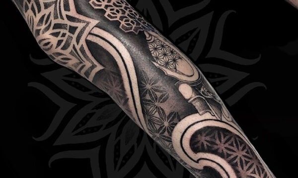 Ligera-ink-Tattoo-Cinisello-Balsamo-tatuaggi-cinisello-balsamo-tatuatori-cinisello-tatuaggi-geometrici-tatuaggi-dotwork-milano19