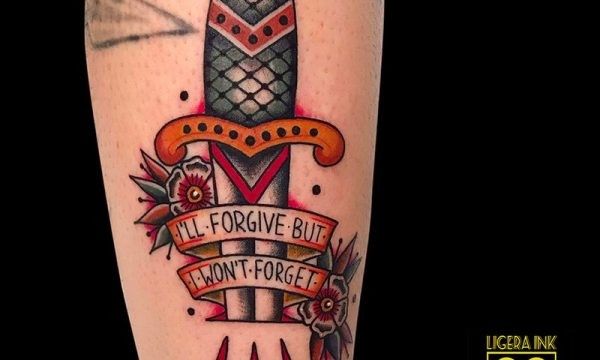 Ligera-ink-tattoo-milano-tatuaggi-milano-miglior-tatuatore-milano-tatuaggi-tradizionali-tatuaggi-old-school-tatuaggio-spada