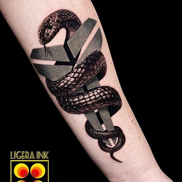 Ligera-ink-tattoo-milano-tatuaggi-milano-migliori-tatuatori-milano-tattoo-realistici-milano-tatuaggi-realistici-milano-tattoo-ritratto-milano-tatuaggio-ritratto-milano-tatuaggio-kobe-bryant--tattoo- milano-centro