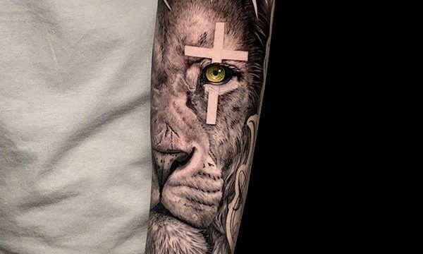 Ligera-ink-tattoo-milano-tatuaggi-milano-migliori-tatuatori-milano-tattoo-realistici-milano-tatuaggi-realistici-milano-tattoo-ritratto-milano-tatuaggio-ritratto-milano-tatuaggio-leone--tatuaggi-lecco Ligera-ink-tattoo-milano-tatuaggi-milano-migliori-tatuatori-milano-tattoo-realistici-milano-tatuaggi-realistici-milano-tattoo-ritratto-milano-tatuaggio-ritratto-milano-tatuaggio-leone