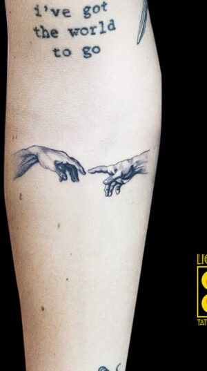 Ligera-Ink-Tattoo-Milano-Tatuaggi-milano-tatuatori-milano-tatuaggio-blackwork-milano-tattoo-blackwork-milano-tatuaggio-creazione-tattoo-milano-centro