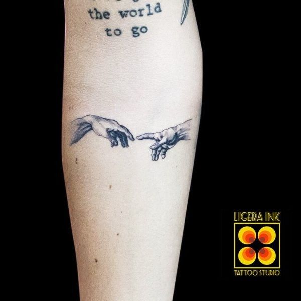 Ligera-Ink-Tattoo-Milano-Tatuaggi-milano-tatuatori-milano-tatuaggio-blackwork-milano-tattoo-blackwork-milano-tatuaggio-creazione-tattoo-milano-centro