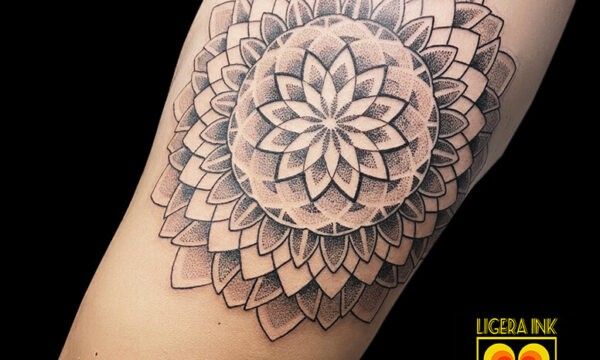 Ligera-ink-Tattoo-Cinisello-Balsamo-tatuaggi-cinisello-balsamo-tatuatori-cinisello-tatuaggi-geometrici-tatuaggi-dotwork-milano-tatuaggio-mandala