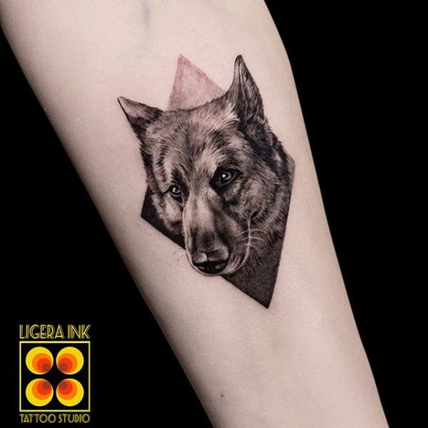Ligera-ink-tattoo-milano-tatuaggi-milano-migliori-tatuatori-milano-tatuaggi-realistici-milano-tattoo-realistici-milano-tatuaggio-relialistico-tatuaggio-cane