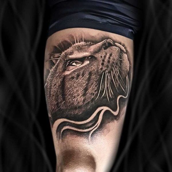 Ligera-ink-tattoo-milano-tatuaggi-milano-miglior-tatuatore-milano-migliori-tatuatori-milano-tigre-old-school-tatuaggio-tradizionale-milano-tatuaggio-gatto