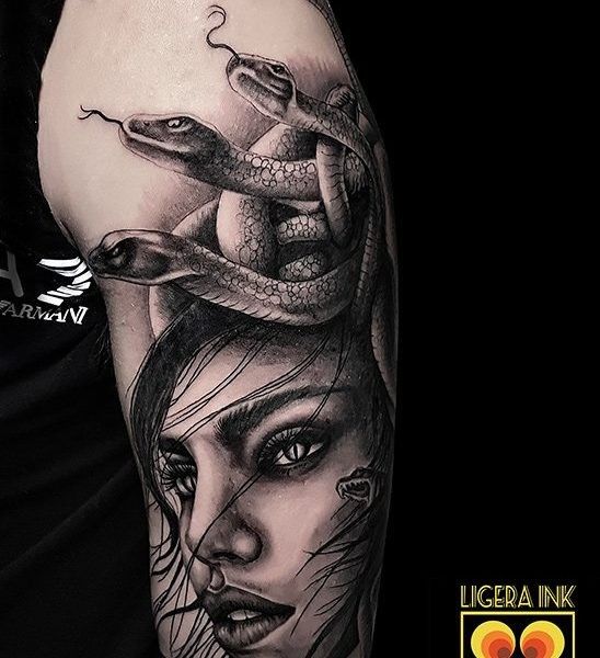 Ligera-ink-tattoo-milano-tatuaggi-milano-migliori-tatuatori-milano-tatuaggio-Tatuaggi-realistici-milano-tattoo-realistici-milano-tatuaggio-medusa