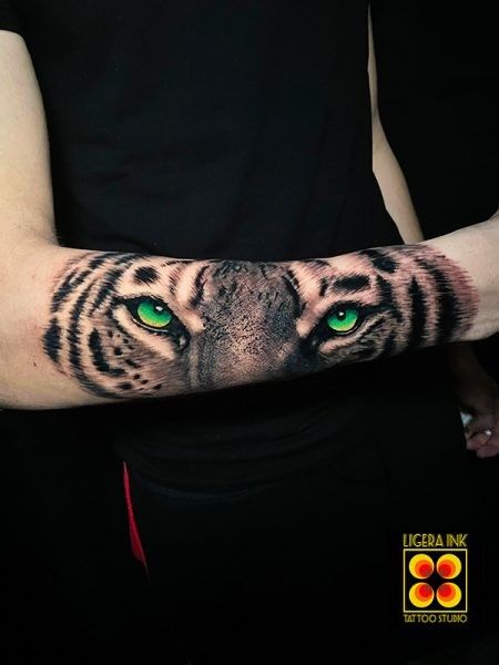 Ligera-ink-tattoo-milano-tatuaggi-milano-migliori-tatuatori-milano-tatuaggio-Tatuaggi-realistici-milano-tattoo-realistici-milano-tatuaggio-tigre-tatuatori-realistici
