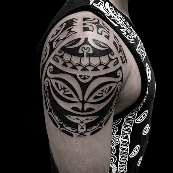Ligera-ink-tattoo-milano-tatuaggi-milano-migliori-tatuatori-milano-tatuaggio-maori-milano-tattoo-maori-milano-tatuaggio-polinesiano