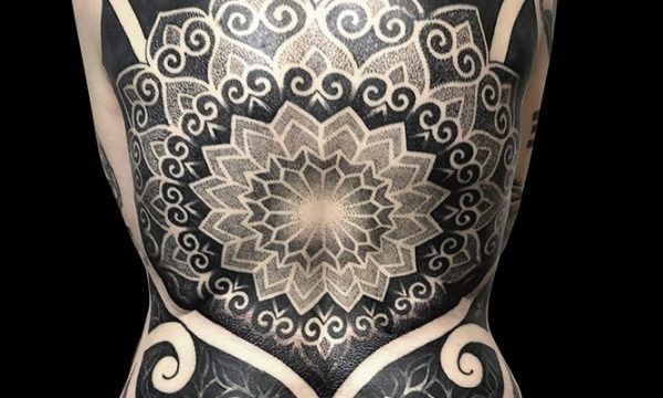 Ligera-ink-Tattoo-Cinisello-Balsamo-tatuaggi-cinisello-balsamo-tatuatori-cinisello-tatuaggi-geometrici-tatuaggi-dotwork-milano46