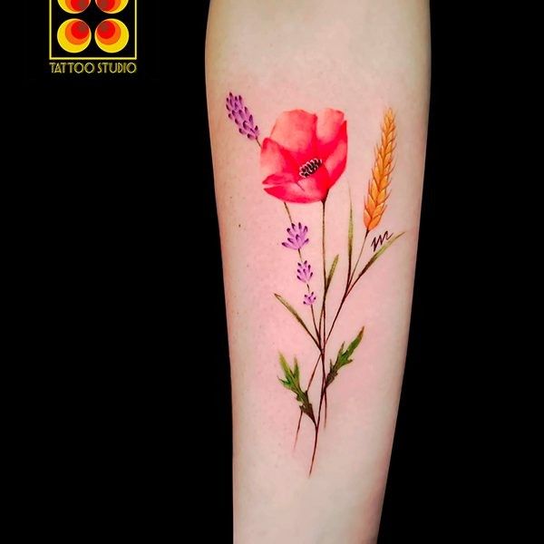 Ligera-Ink-Tattoo-Milano-Tatuaggi-milano-tatuatori-milano-tatuaggio-watercolor-milano-tattoo-watercolor-tatuatrice-watercolor-milano-tatuaggio-papavero-watercolor-watercolor-milano-centro