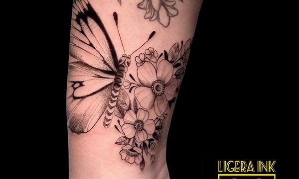 Ligera-Ink-Tattoo-milano-Tatuaggi-Milano-tatuatori-Milano-Walk-in-tattoo-milano-tatuaggi-Milano-fineline-milano-tatuaggi-Fineline-Milano-Tattoo-Fineline-Milano-Rosa-fineline-Farfalla-Fiori-Elena