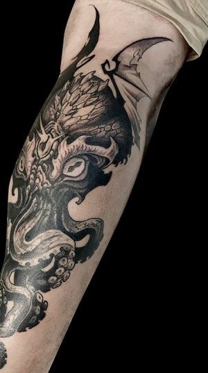 Ligera-ink-tattoo-milano-tatuaggi-milano-migliori-tatuatrice-milano-tattoo-fineline-milano-tatuaggi-fineline-milano-fineline-milano-tatuaggio-Kraken