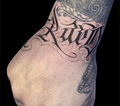 Tatuaggio-scritta-tattoo-scritta-lettering-tattoo-lettering-chicano-tattoo-milano-tatuaggi-milano-tatuatori-milano-tatuatore-milano-studio-tattoo-milano-studio-tatuaggi-milano tatuaggi nomi