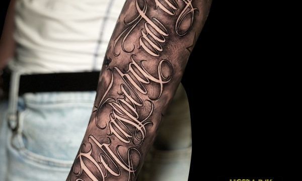 Ligera-Ink-Tattoo-milano-Walk-in-tattoo-milano-tatuaggi-Milano-Lettering-milano-tatuaggi-Lettering-Milano-Tattoo-Milano-Tatutaggi-Milano-Lettering-Per-aspera-ad-astra-Davide