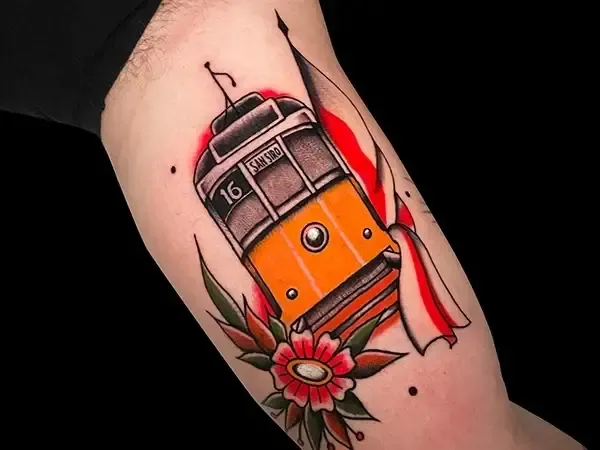 Tatuaggio di un tram
