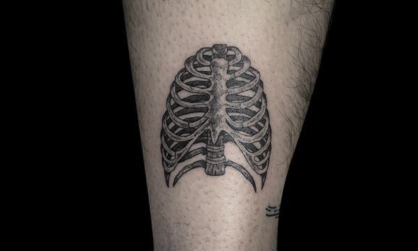 Ligera-Ink-Tattoo-milano-Tatuaggi-Milano-tatuatori-Milano-Walk-in-tattoo-milano-tutuaggi-senza-appuntamento-Tatuaggio-gia-Milano-tattoo-realistico-milano-Andrea-Teschio