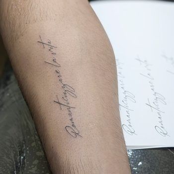 milano-tatuaggi-blackwork-Milano-Tattoo-Milano-Tatutaggi-blackwork-Milano-Fineline-Donna-Valentina-Francesca